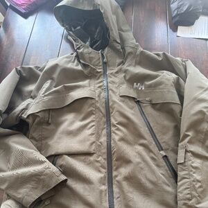 Men’s Helly Hansen ski jacket